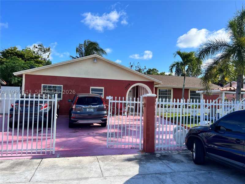5 bedroom SingleFamilyResidence at 13256 SW 265th Terr, Meadow Wood Manor Sec 7, Homestead — photo 1