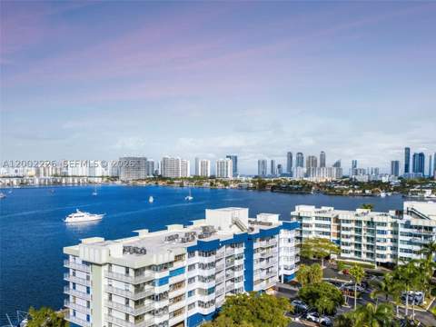 16546 NE 26th Ave 3J, North Miami Beach FL - photo 24 of 29