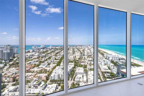 300 S Pointe Dr Ph-5, Miami Beach FL - photo 23 of 87