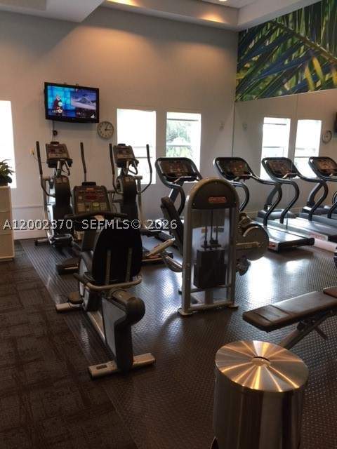 5300 NW 87th Ave 809, Doral FL - photo 11 of 12