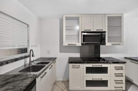 1250 Lincoln Rd 404, Miami Beach FL - photo 6 of 37
