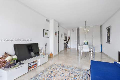 300 Bayview Dr 1503, Sunny Isles Beach FL - photo 13 of 38