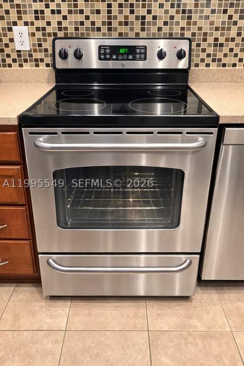 7423 SW 152nd Ave 10-103, Miami FL - photo 13 of 28