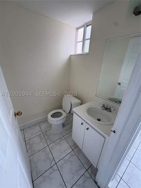 12035 SW 14th St 105, Miami FL - photo 15 of 29