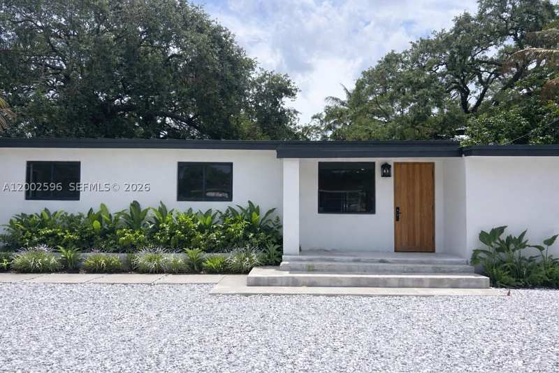 3 bedroom SingleFamilyResidence at 1242 NE 145th St, Arch Creek Ests, Miami — photo 1