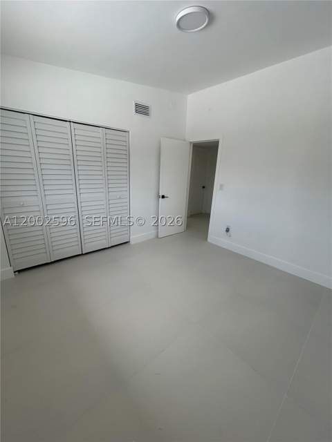 1242 NE 145th St, Miami FL - photo 6 of 25