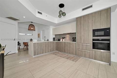 2900 NE 7th Ave 1505, Miami FL - photo 6 of 36