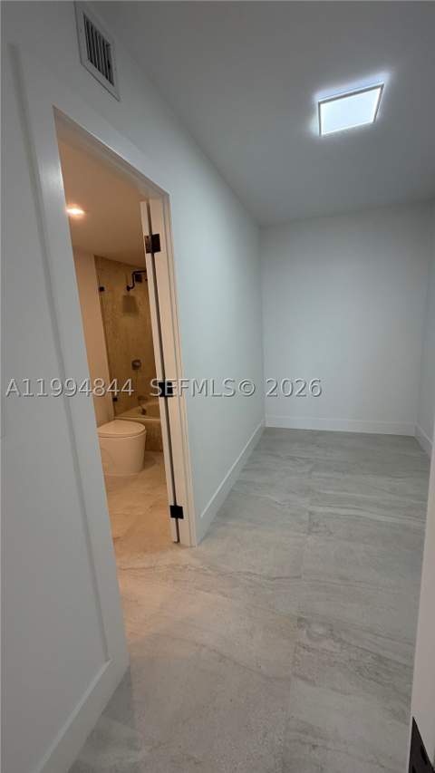1800 NE 114th St 605, North Miami FL - photo 18 of 29