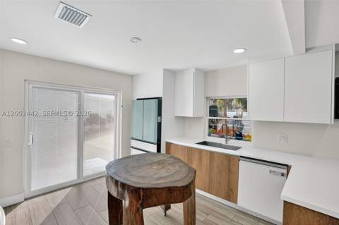 14914 SW 142nd Pl, Miami FL - photo 22 of 46