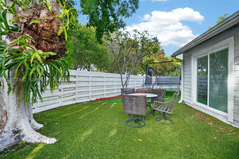 3 bedroom SingleFamilyResidence at 14914 SW 142nd Pl, COUNTRY WALK SEC 4, Miami — photo 5