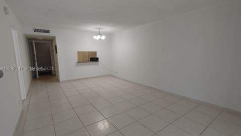 2935 NE 163rd St 4Q, North Miami Beach FL - photo 10 of 14