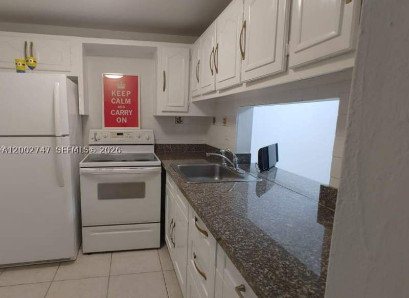 1 bedroom Condominium at 2935 NE 163rd St 4Q, Bayswater Court Condo, North Miami Beach — photo 3