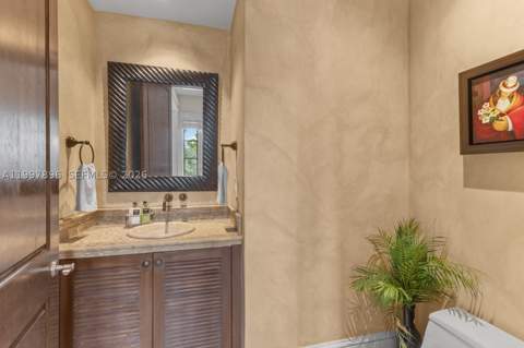 685 Harbor Ln, Key Biscayne FL - photo 13 of 46