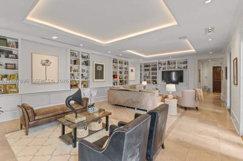 685 Harbor Ln, Key Biscayne FL - photo 17 of 46