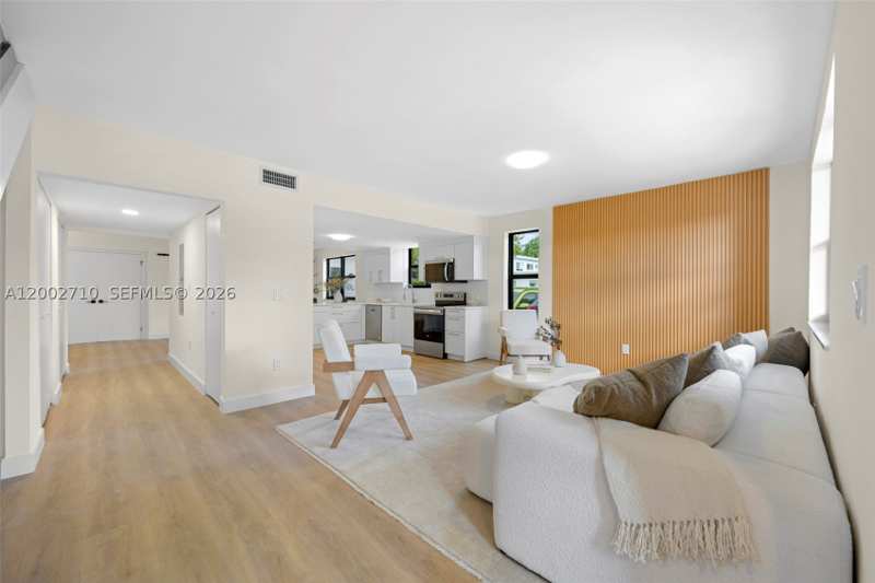 5 bedroom Townhouse at 7996 Crespi Blvd, Crespi Residence, Miami Beach — photo 1