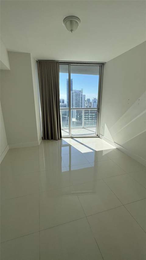 475 Brickell Avenue 4913, Miami FL - photo 6 of 9