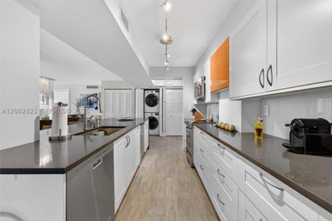 5757 Collins Ave 1104, Miami Beach FL - photo 20 of 41