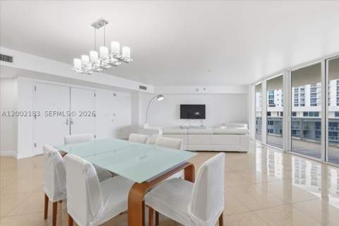 17201 Collins Ave 1107, Sunny Isles Beach FL - photo 14 of 43