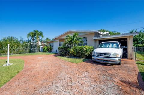 11960 SW 176th St, Miami FL - photo 7 of 33