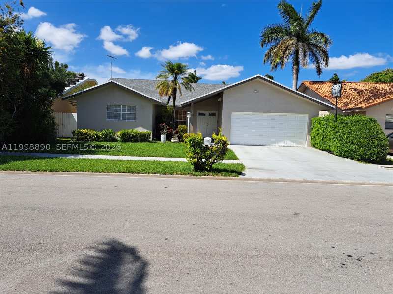 4 bedroom SingleFamilyResidence at 14527 SW 106th Ter, The Cedars Of Kendall, Miami — photo 1