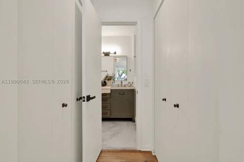 10441 Mahogany Key Cir 202, Miami FL - photo 15 of 42
