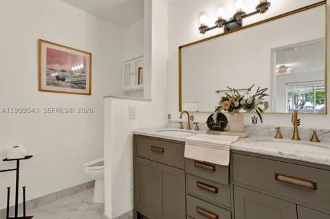 10441 Mahogany Key Cir 202, Miami FL - photo 16 of 42