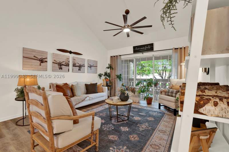 2 bedroom Condominium at 10441 Mahogany Key Cir 202, Mahogany Key Condo #3, Miami — photo 5