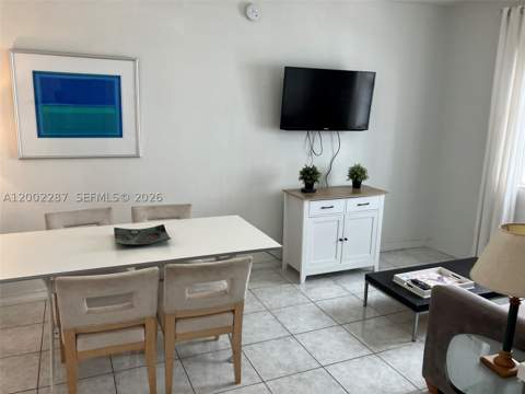 335 Ocean Dr 306, Miami Beach FL - photo 11 of 34