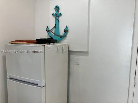335 Ocean Dr 306, Miami Beach FL - photo 12 of 34