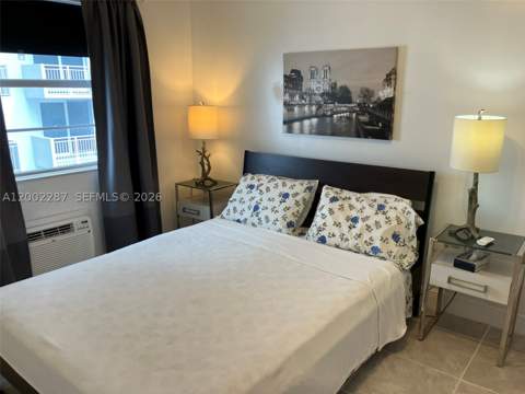 335 Ocean Dr 306, Miami Beach FL - photo 17 of 34
