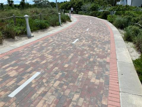 335 Ocean Dr 306, Miami Beach FL - photo 20 of 34
