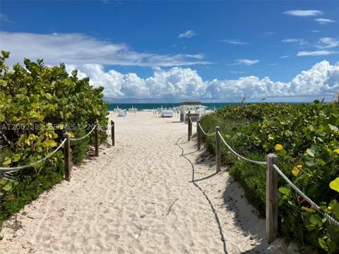 335 Ocean Dr 306, Miami Beach FL - photo 21 of 34