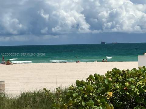335 Ocean Dr 306, Miami Beach FL - photo 22 of 34
