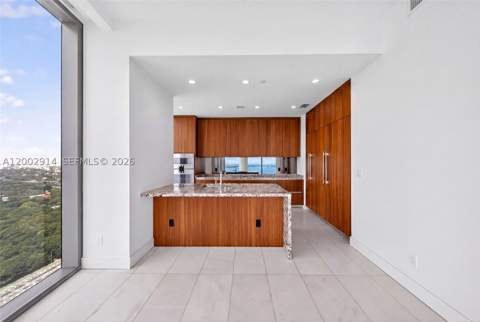 175 SE 25 Rd 2602, Miami FL - photo 11 of 74