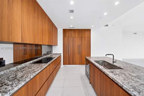 175 SE 25 Rd 2602, Miami FL - photo 12 of 74