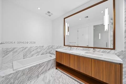 175 SE 25 Rd 2602, Miami FL - photo 16 of 74