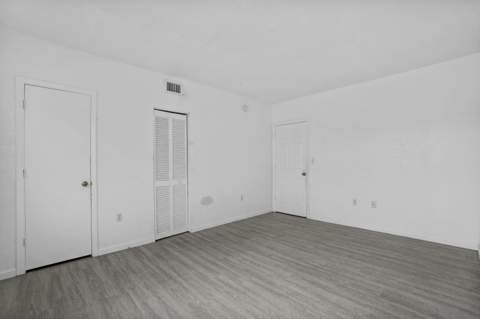 306 NW 84th Terrace 306, Miami FL - photo 9 of 43