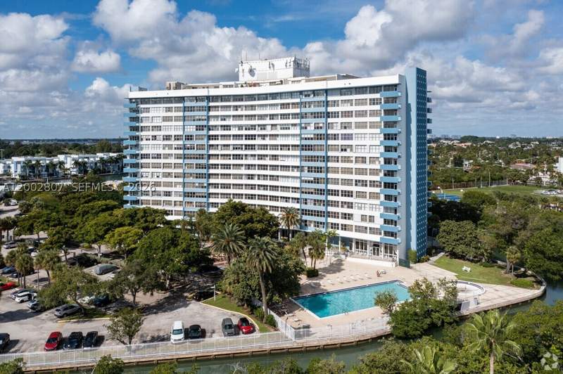 2 bedroom Condominium at 7441 Wayne Ave 11A, Parkview Point Condo, Miami Beach — photo 5