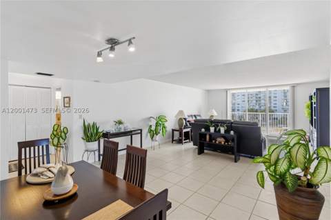 2851 NE 183rd St 502E, Aventura FL - photo 22 of 38