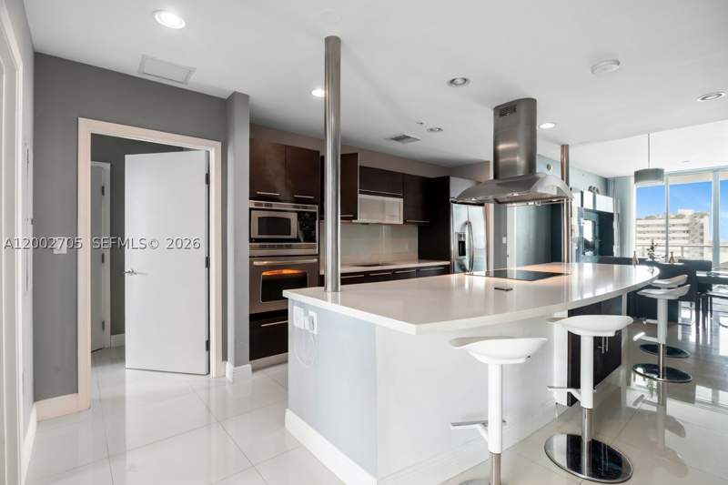 3 bedroom Condominium at 7930 East Dr 1505, Eloquence On The Bay Cond, North Bay Village — photo 4