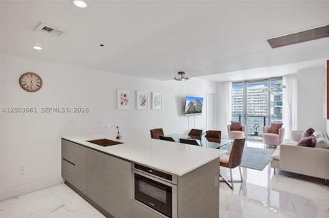1300 S Miami Ave 3111, Miami FL - photo 13 of 41