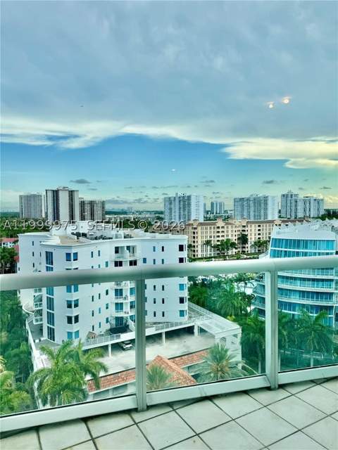 3131 NE 188th St 2-1213, Aventura FL - photo 22 of 24
