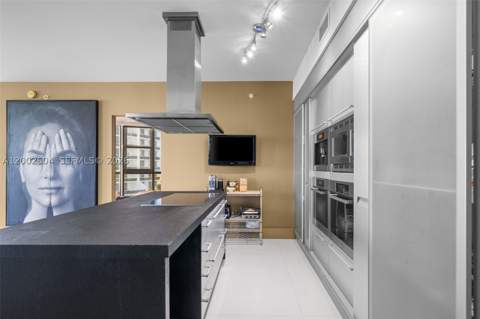 18201 Collins Ave 709, Sunny Isles Beach FL - photo 13 of 18