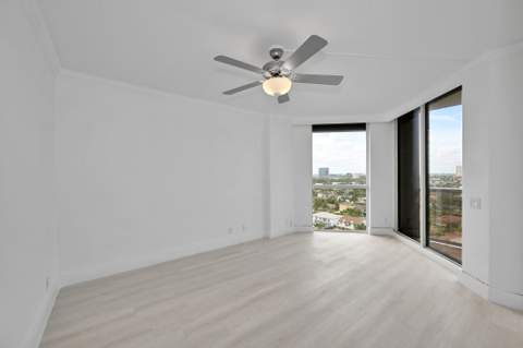 3640 Yacht Club Drive 1501, Aventura FL - photo 6 of 44