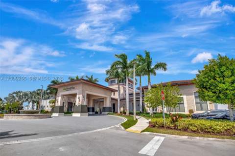 10467 NW 82nd St 11, Doral FL - photo 22 of 58