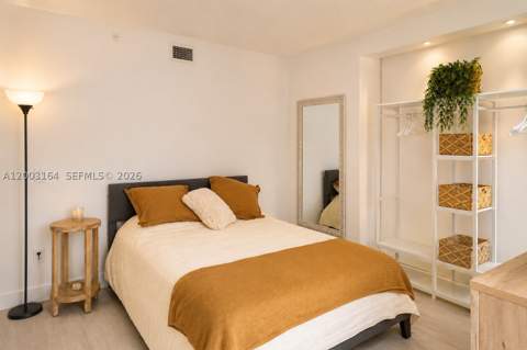 3370 Hidden Bay Dr 213, Aventura FL - photo 11 of 40