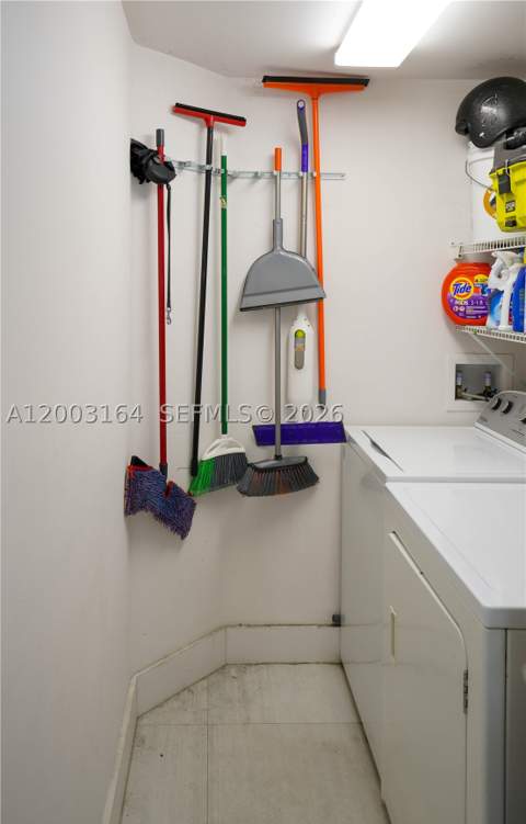 3370 Hidden Bay Dr 213, Aventura FL - photo 22 of 40