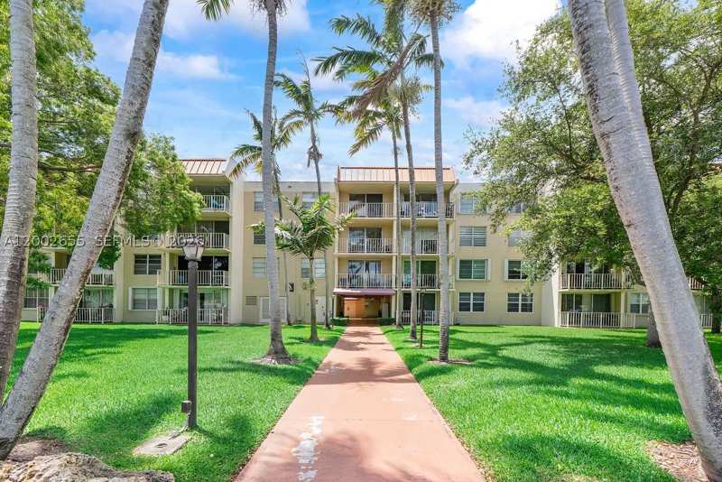 2 bedroom Condominium at 13100 SW 92nd Ave A-Ph11, Village At The Falls Cond, Miami — photo 1