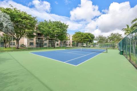 13100 SW 92nd Ave A-Ph11, Miami FL - photo 17 of 34