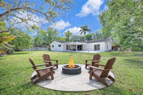 8405 SW 144th St, Palmetto Bay FL - photo 23 of 30